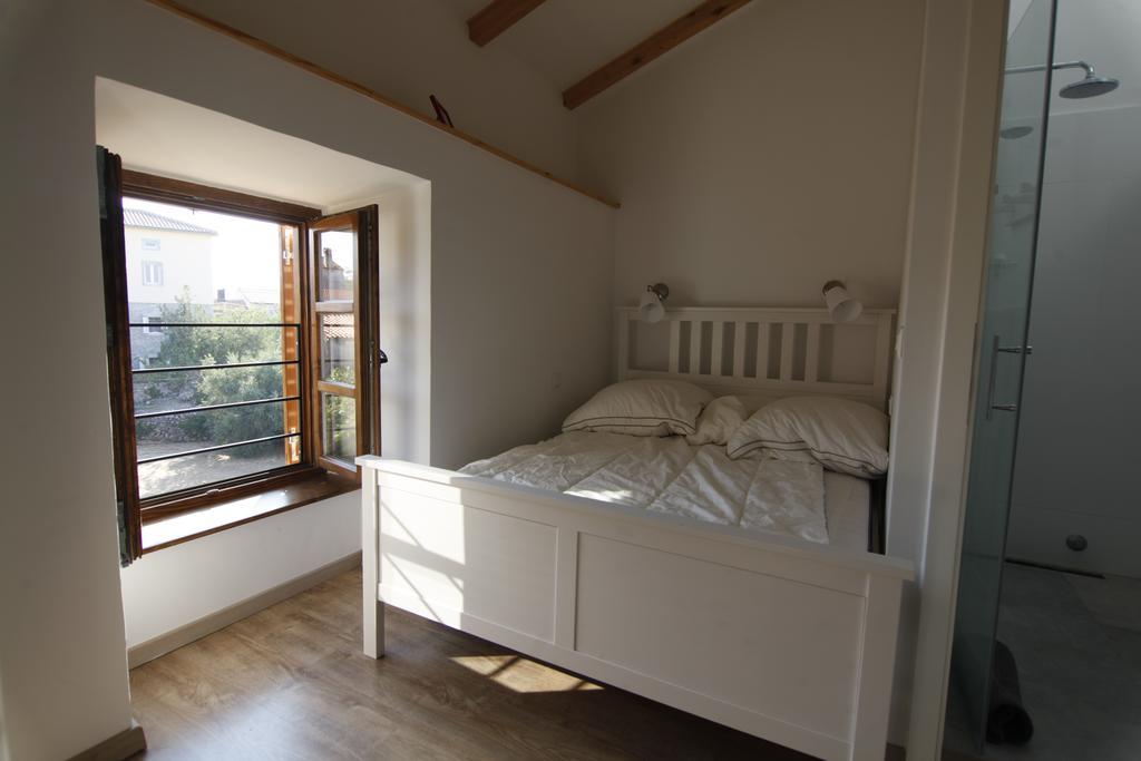 Holiday Home Kuca Na Moru Kornic Ngoại thất bức ảnh